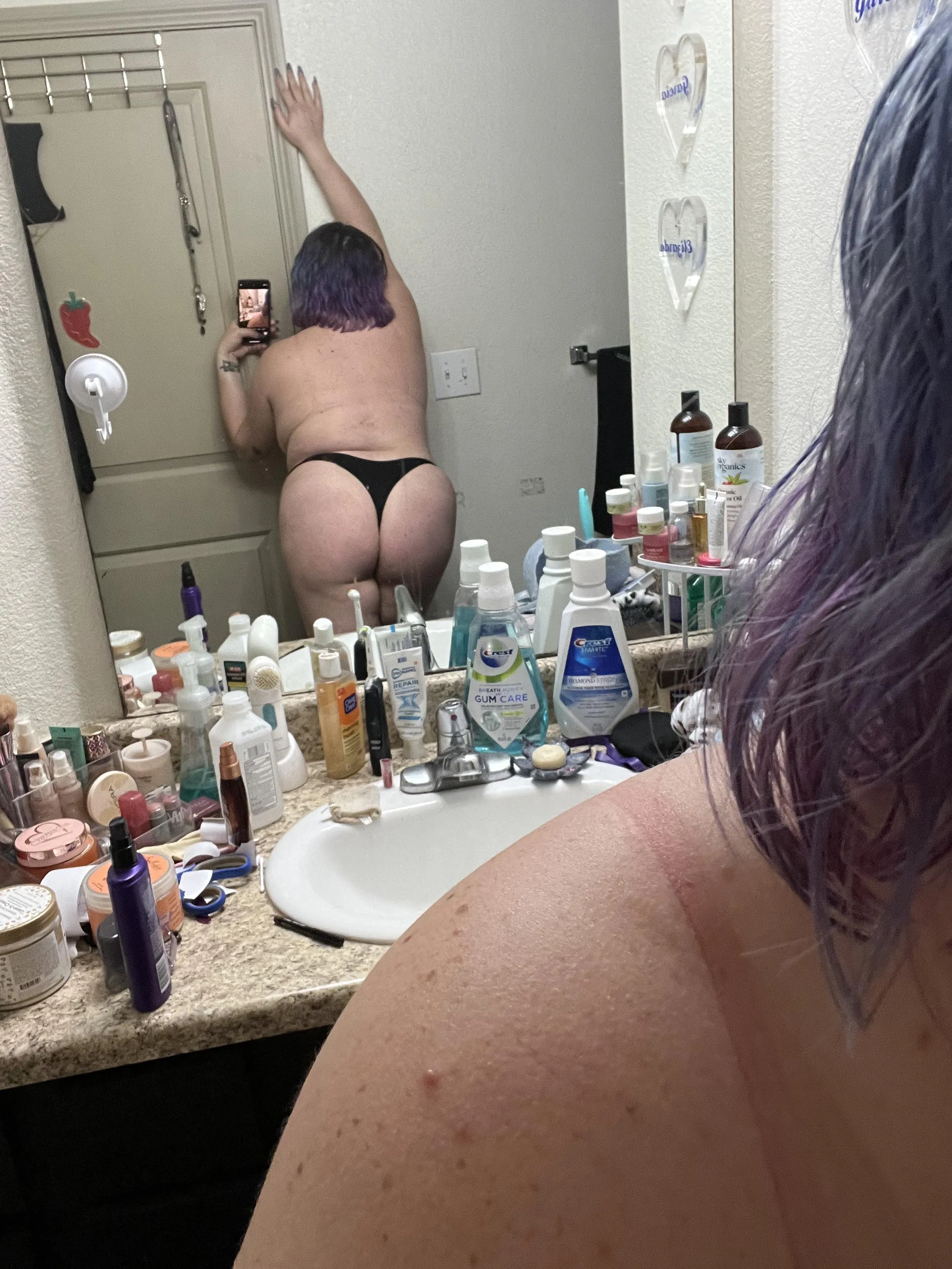 Good Saturday morning 🍑