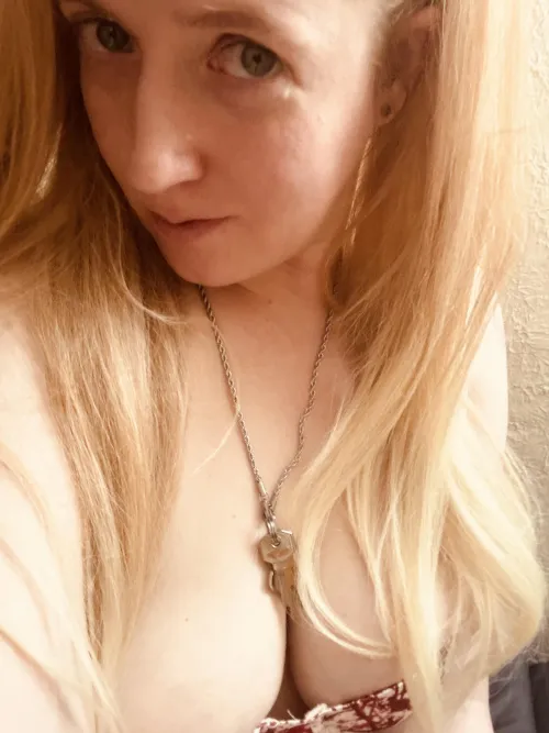 How do you like waking up caged every day?