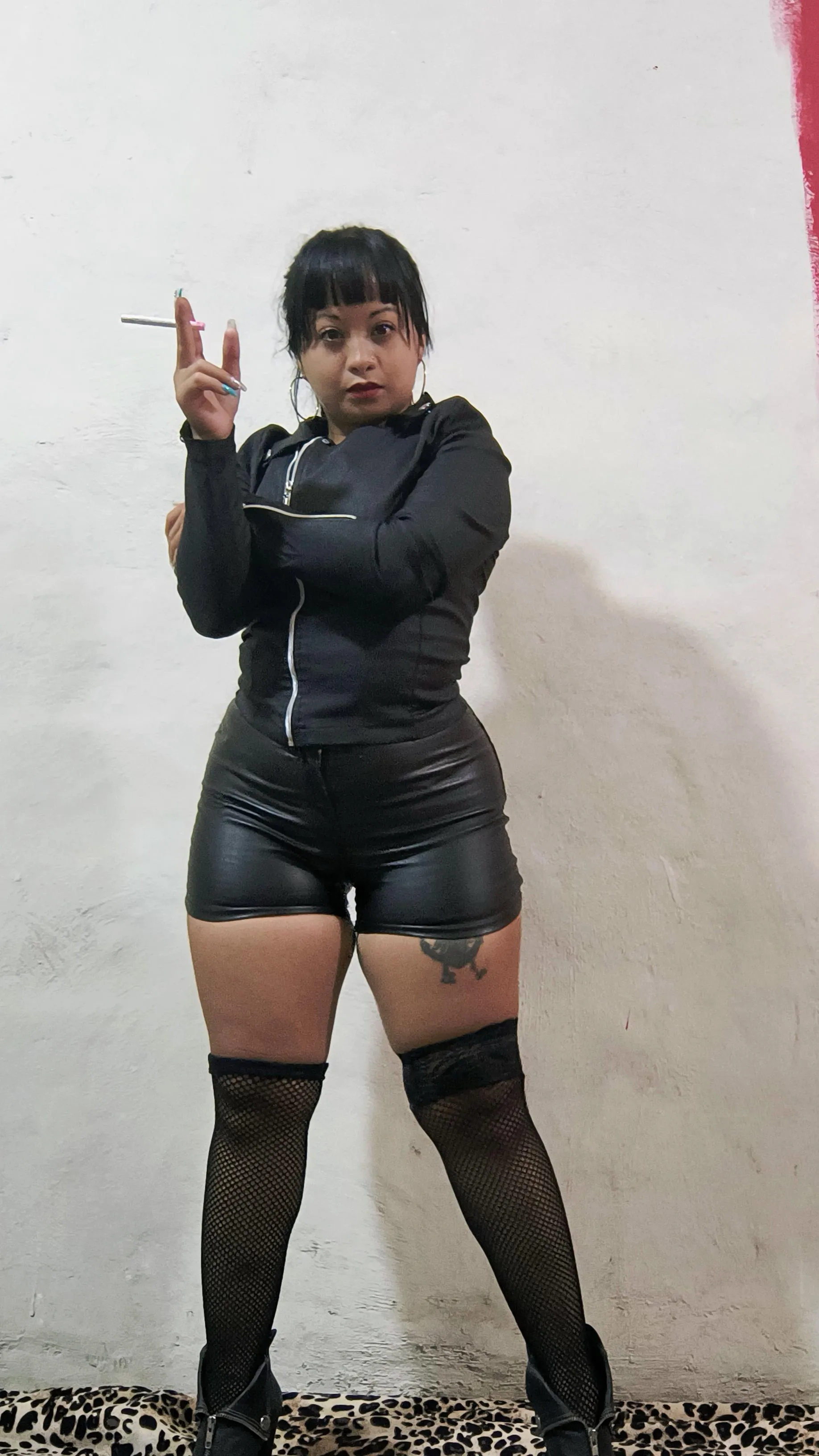 I smoke quietly while someone else does your job... and you just watch. 😏🔥👠