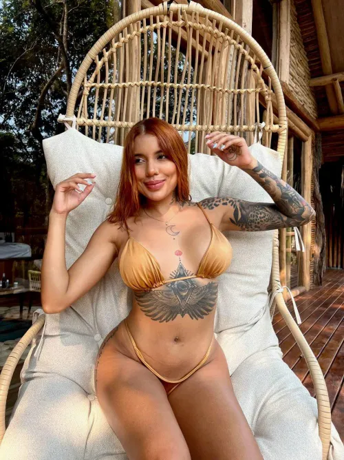 I want you to squeeze from all sides