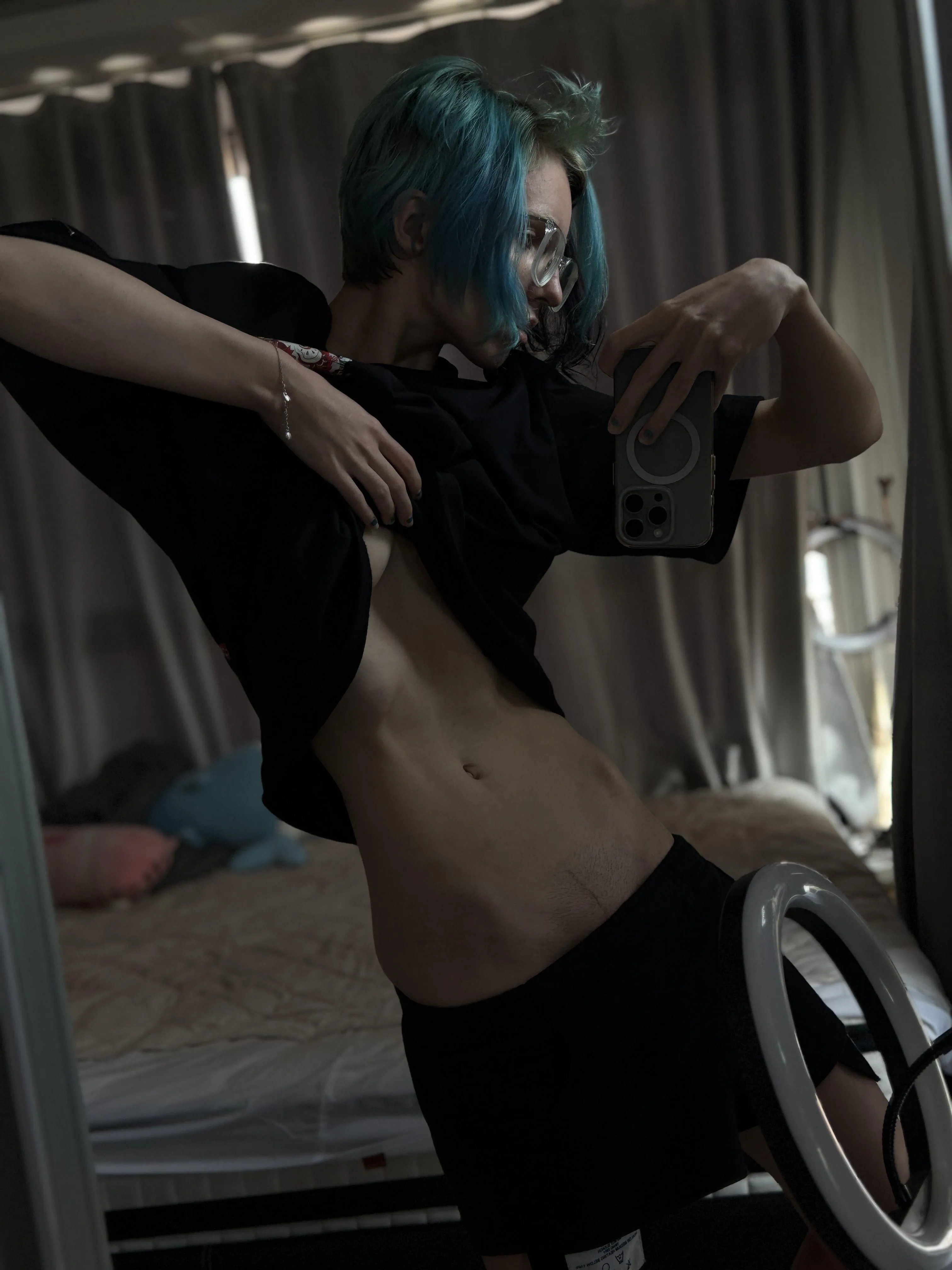 lowrise in the dark and in black