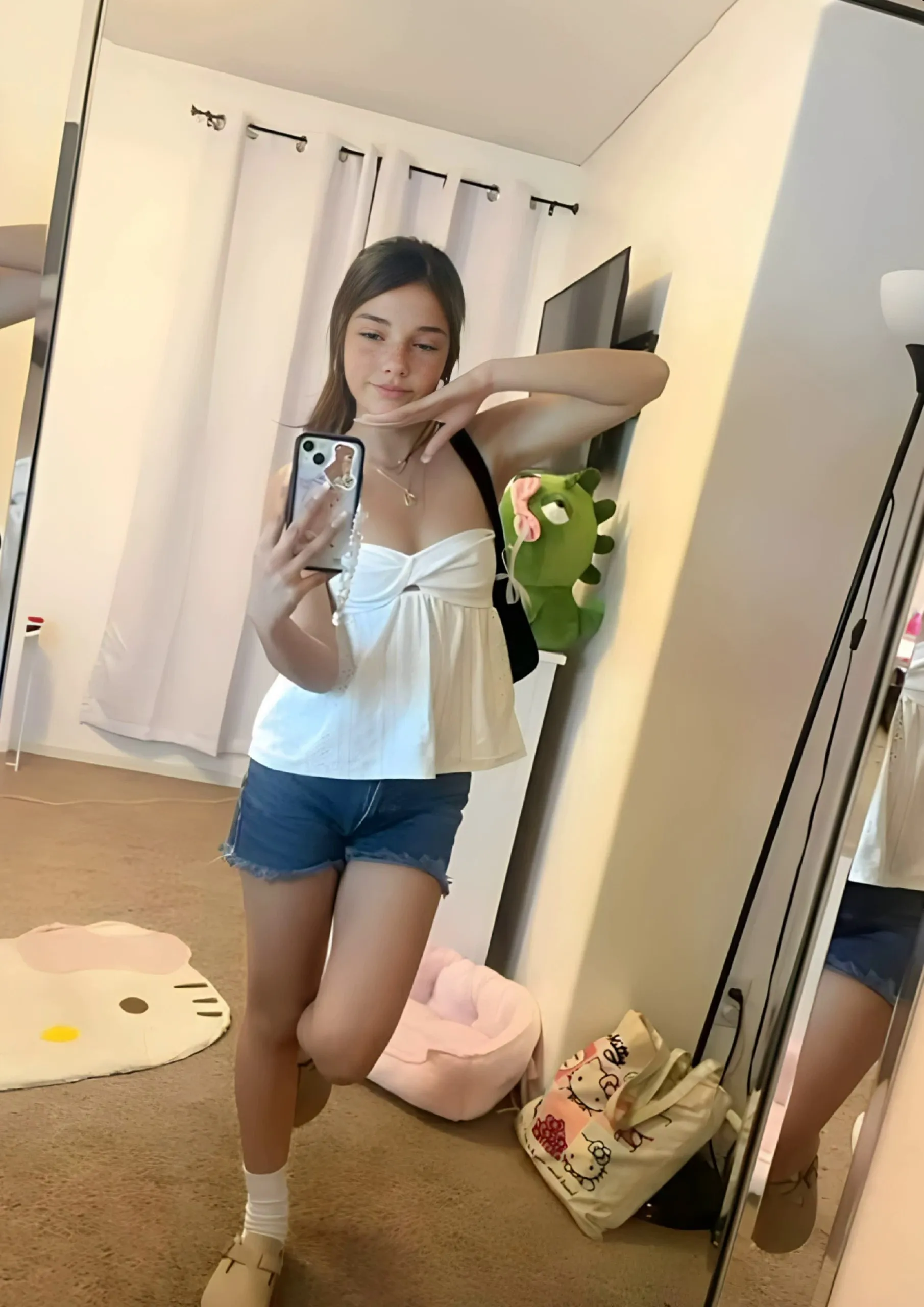 Men my age bore me, Any older guys that can entertain meee x