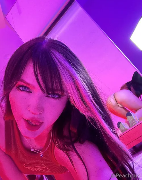 mirror, mirror, on the wall...who's got the fairest ass of them all?