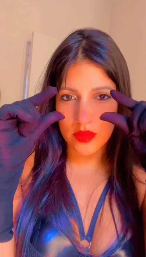 Ohhhhh, you may be suffering from SMALL PENIS Syndrome!!!! Do you want me to check it???