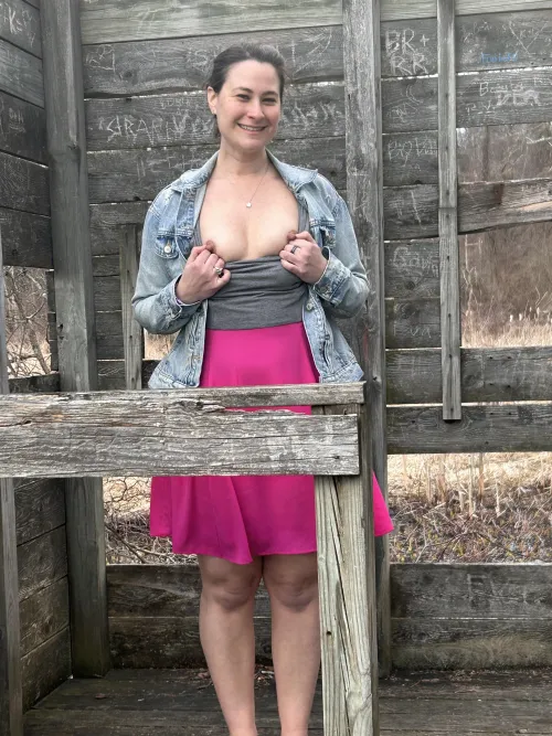 outside flashes are the best kind of flashes