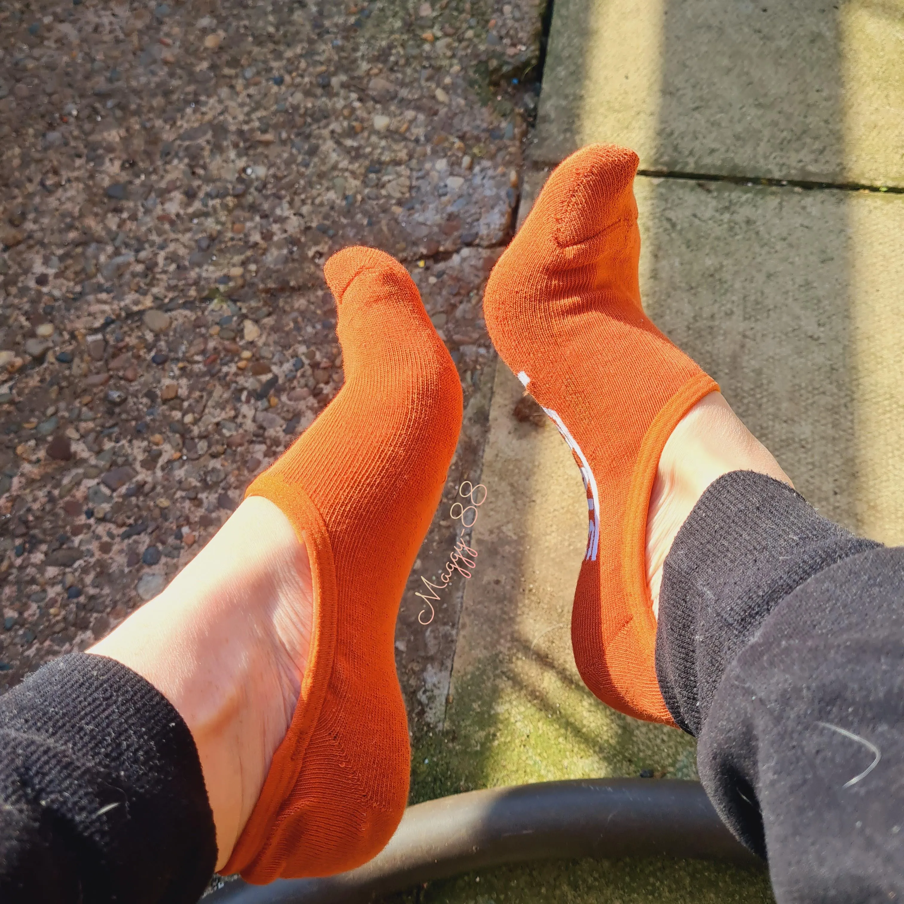 Soaking in the rays 🔥 (Selling)