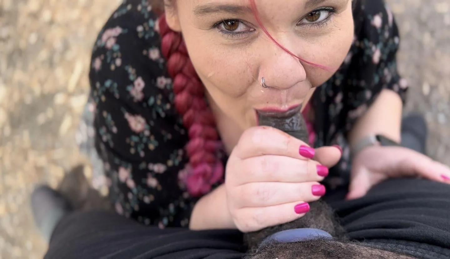 Thick chicks, thick loads - the perfect match