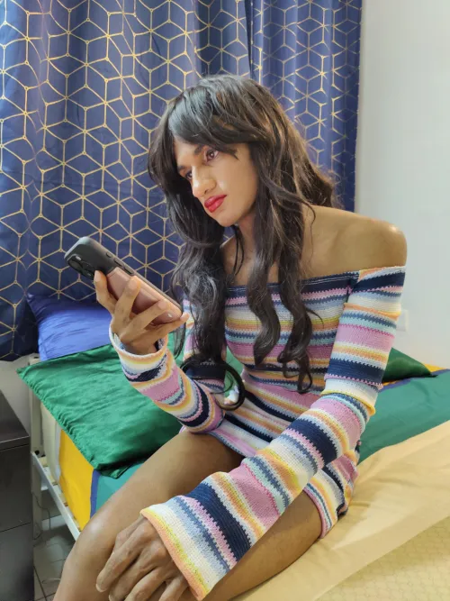 Bored on reddit. Text meee