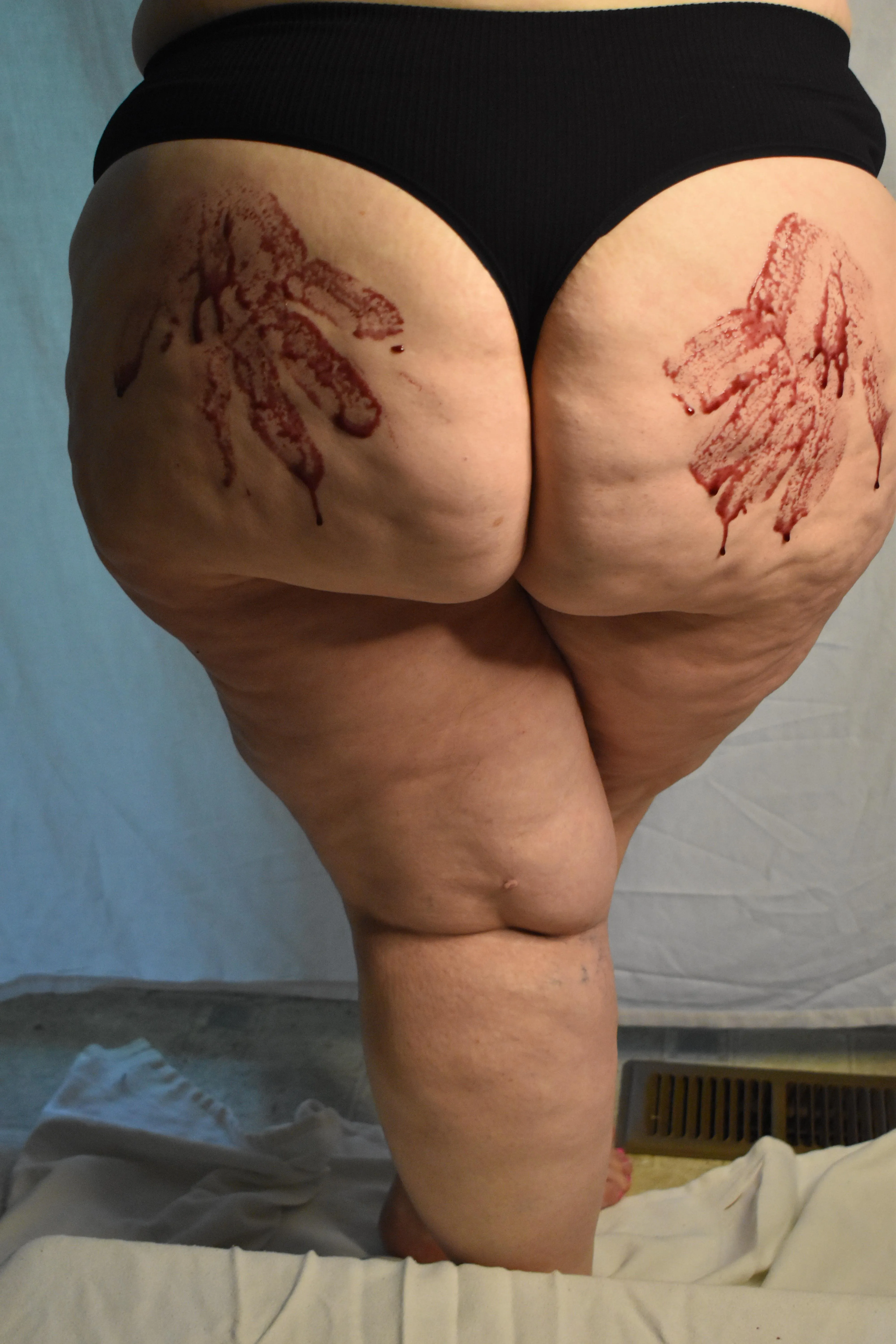 Hope you like blueberry… my ass needs cleaned… use your hands or….