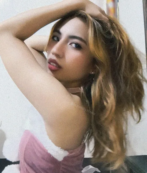 it's time to send, little sub.