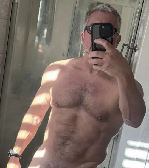 Older M for F or MF for new experiences, clubs, parties