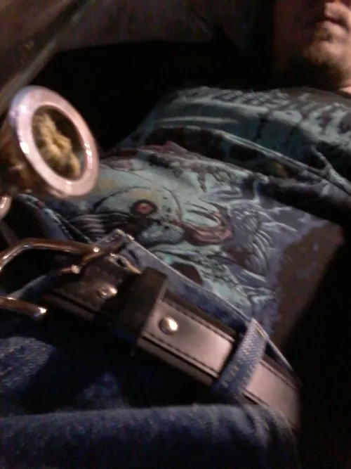 Still pretty new around here, just looking to kill so(m)e time and have casual chats see where from there.