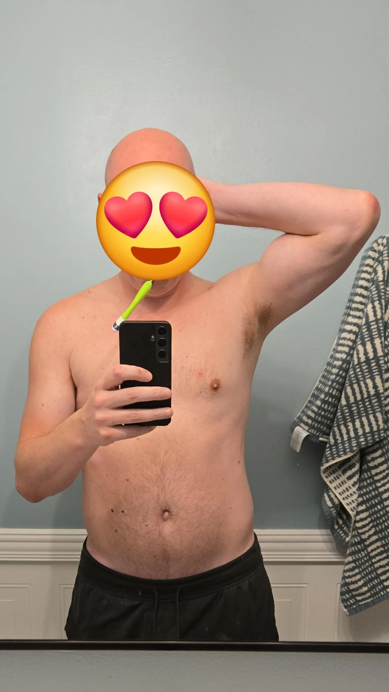 34 M4F staying at the Trop 4/3 for one night