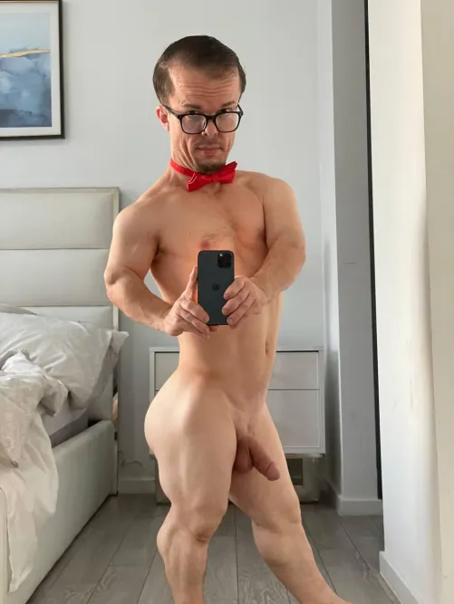 Anyone else like midget dick? 🍆
