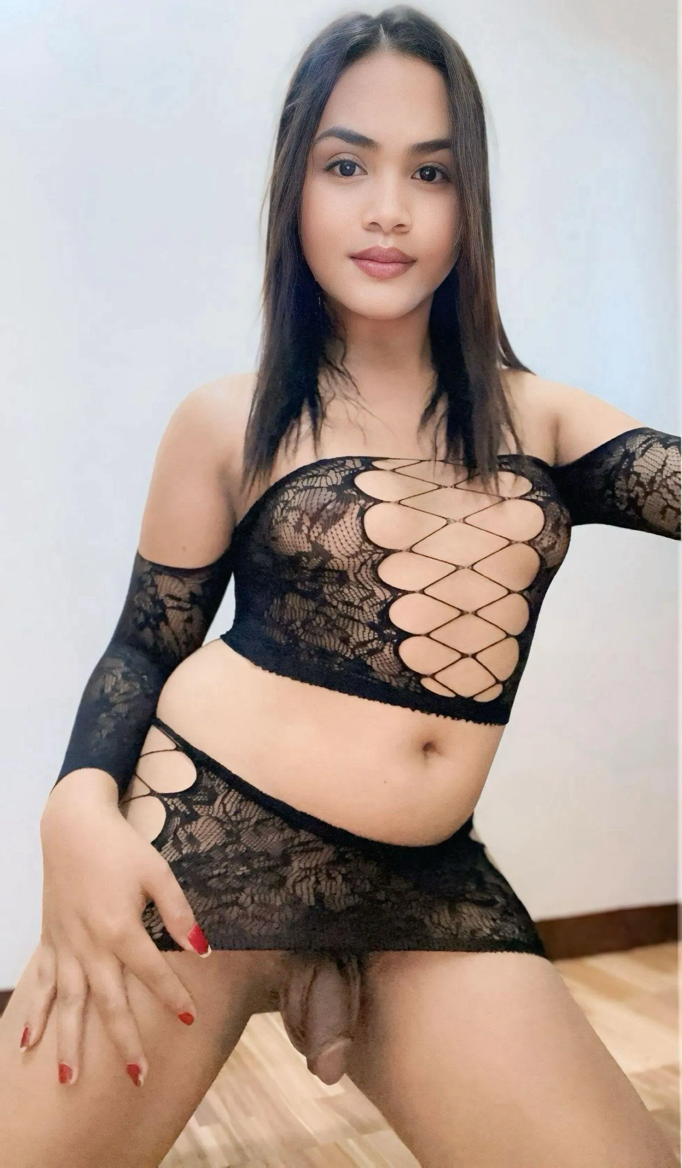 Do live show and live nudes @angelamp888