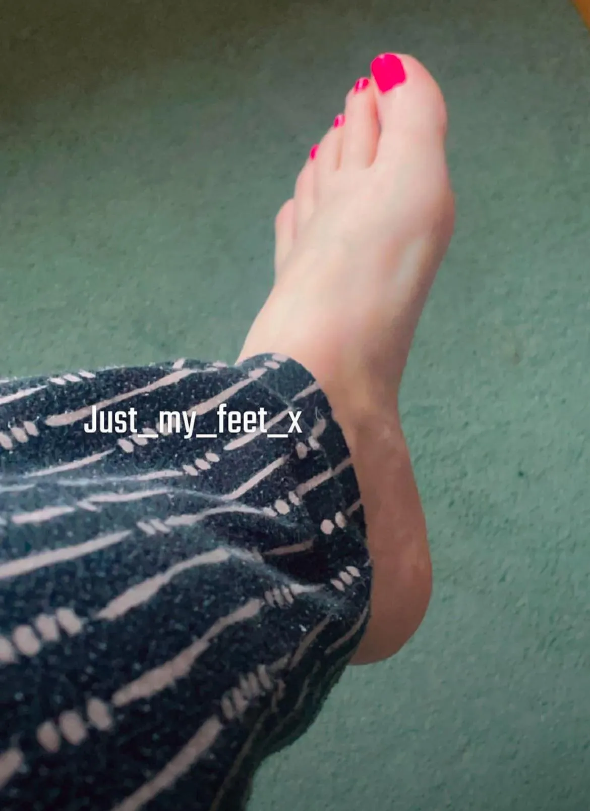 Female 45. Size 6 uk