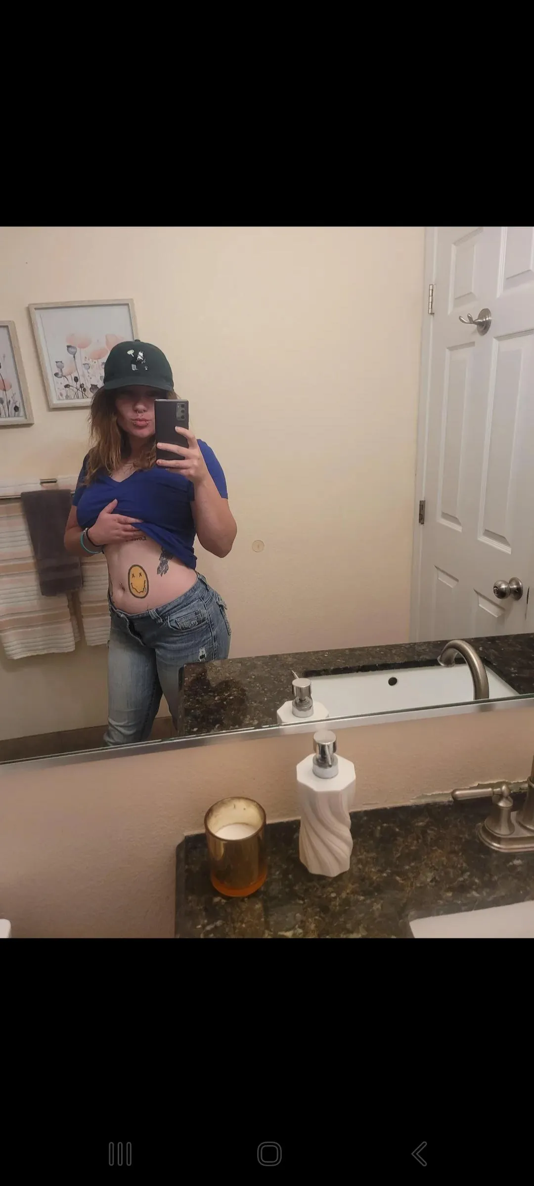 Hey sweetie white girls in the house