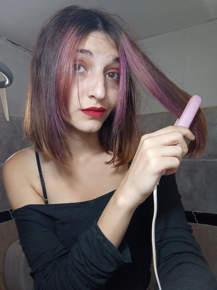 I love my waves but sometimes it's even fun to flat iron my hair