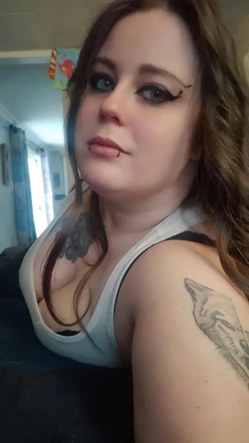 I'm beauty and the beast... who the fuck does that make you?