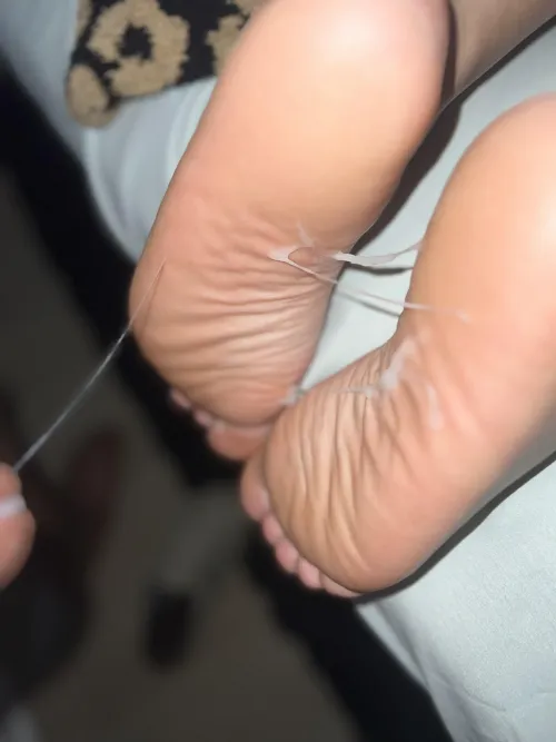 Latina soles are meant to be worshipped 💦