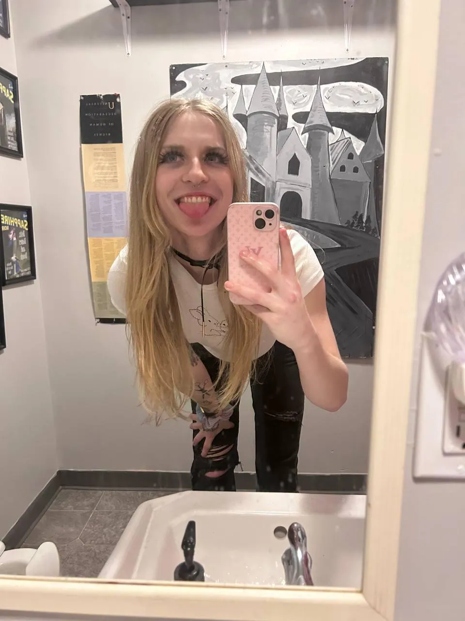 Lets do a quickie in the bathroom on our first date 😏