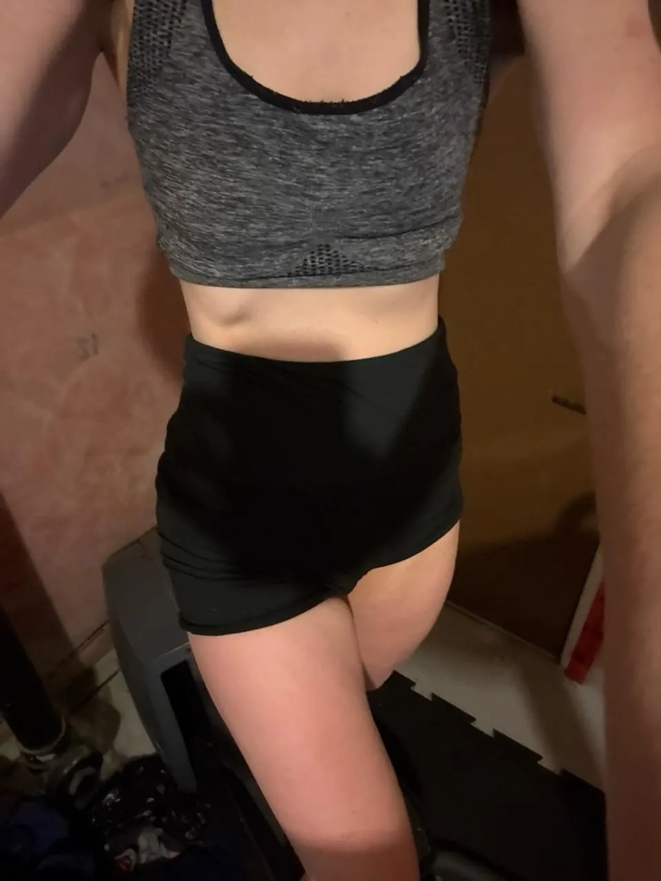 MILF of four sweating it out