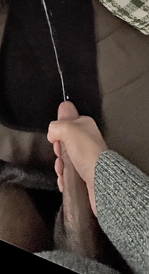 Ropes and ropes of cum