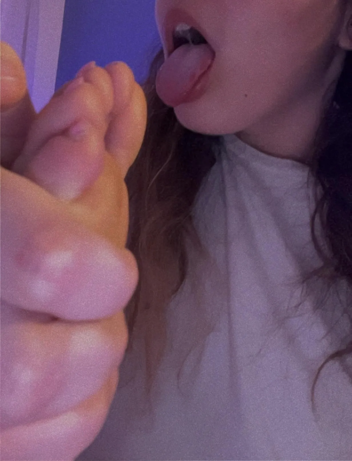 Should I suck them? 👅💦
