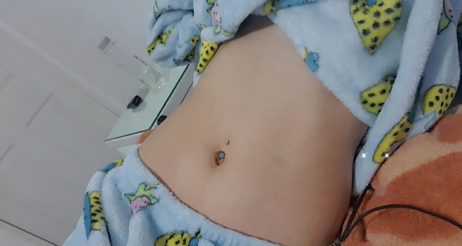 Showing Off My Blue Belly Ring 💙