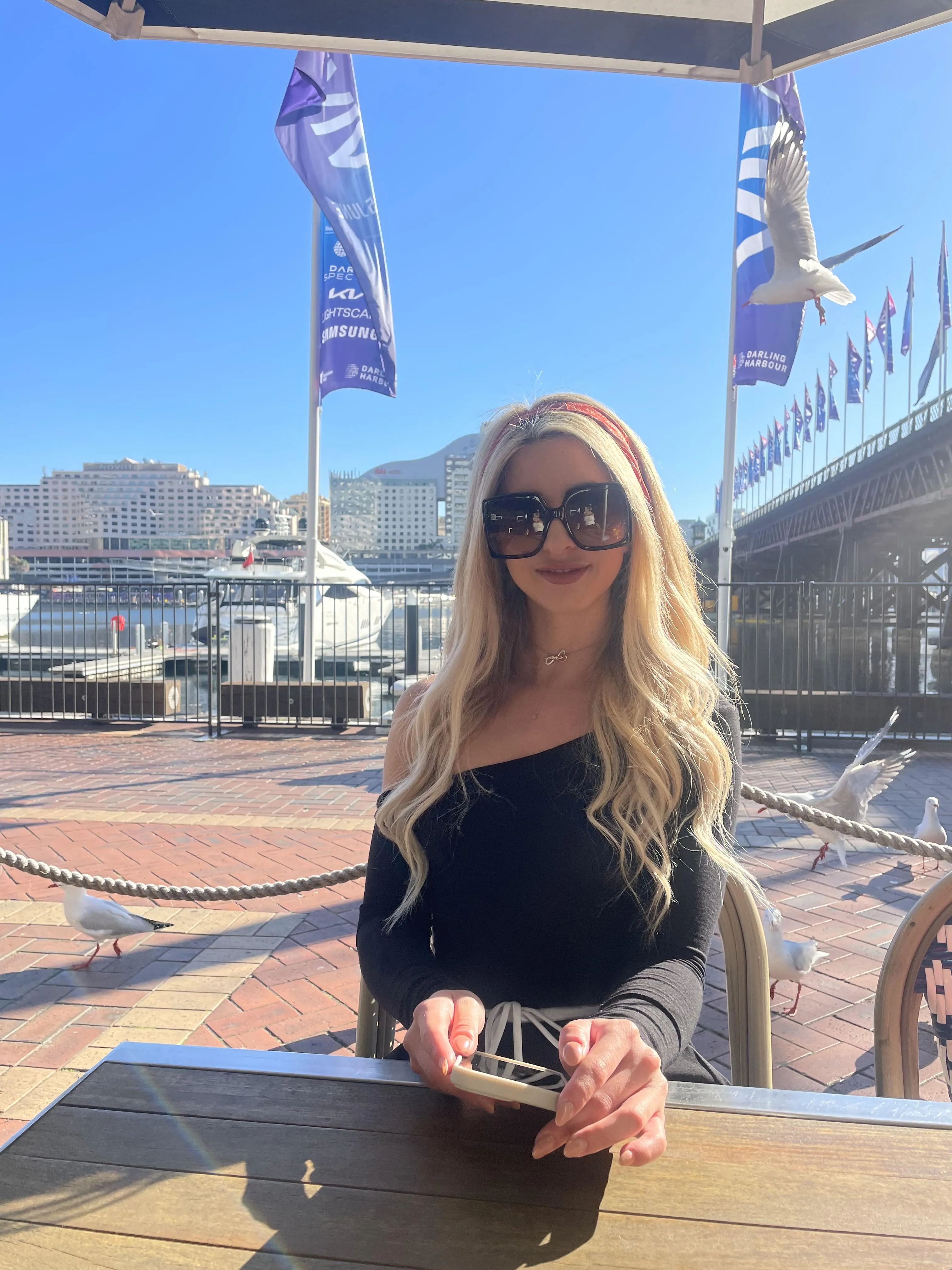 sunny days are my fav ones :)