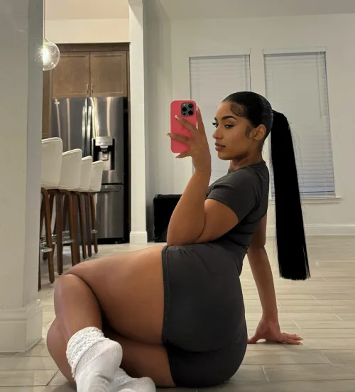 Thicker than a snicker 🍫