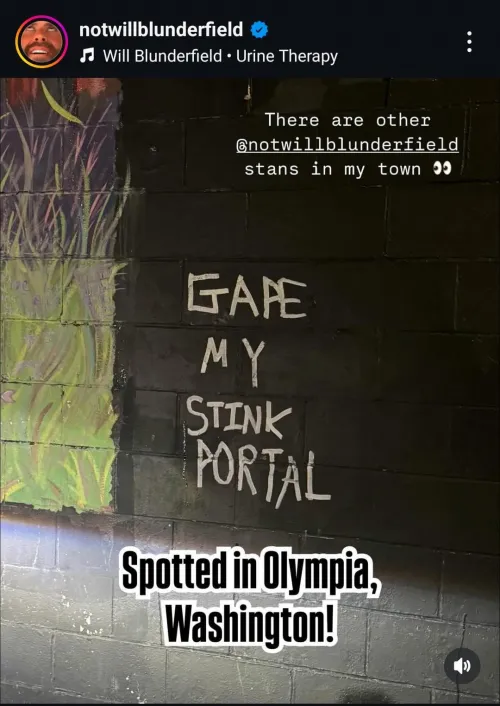 This dimwit's always yapping about hummus canons and stink portals.. dasso no homo brudda dont worry about shit else