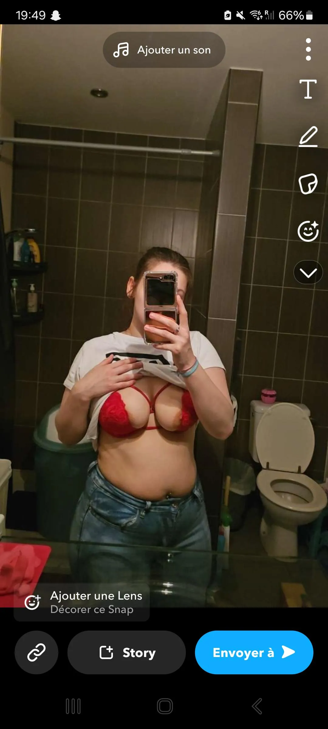 Venez en dm voir plus