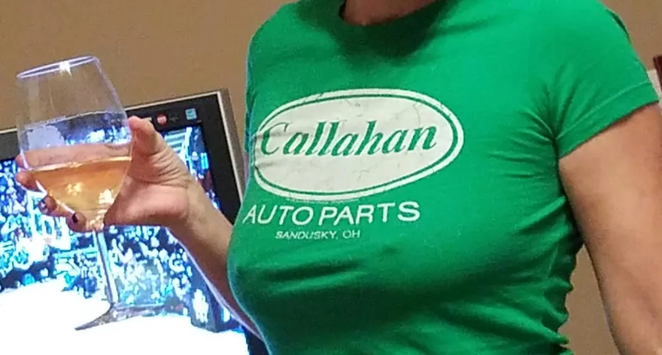 Cheers to Watching March Madness!