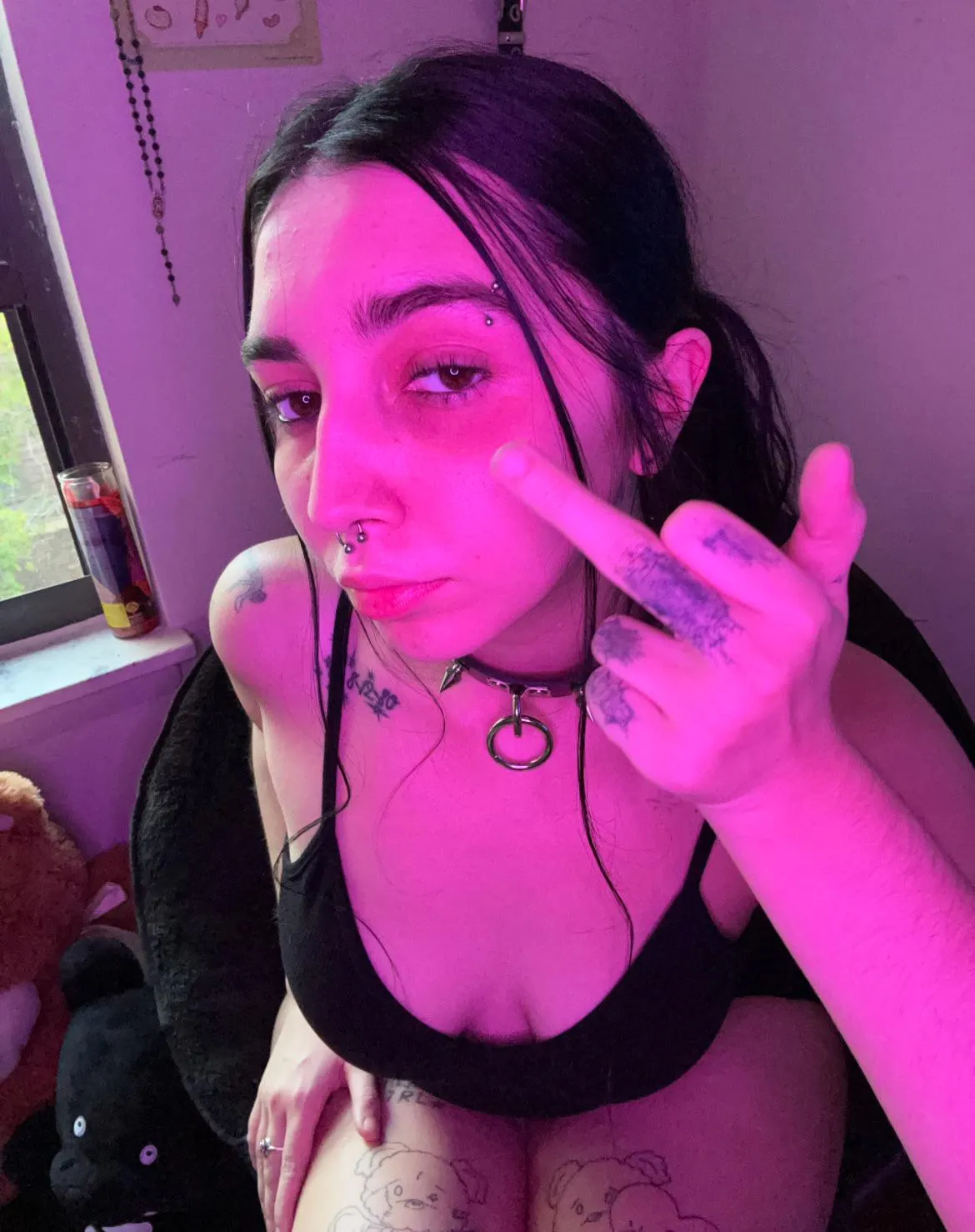 if you looked at my cleavage you’re a loser and you should pay for it.