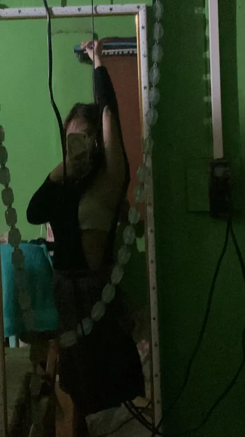 Wifey's teasing again.