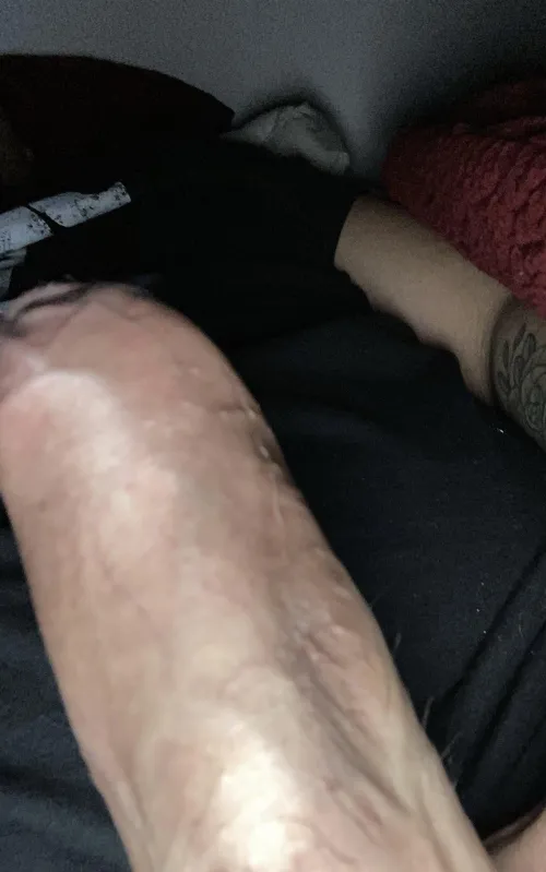 30 male looking for aunties