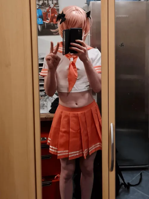 Sissy 22 suche nach anderen sissies oder doms in der Nähe von Wien/Österreich