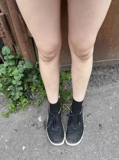 it's warm and now everyone can see my beautiful hair~