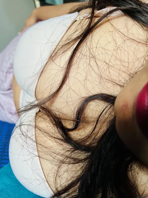 I am back again for ur bad comments 😜😜