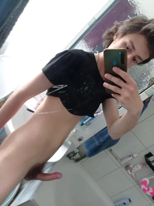 18 year old boy please rate me