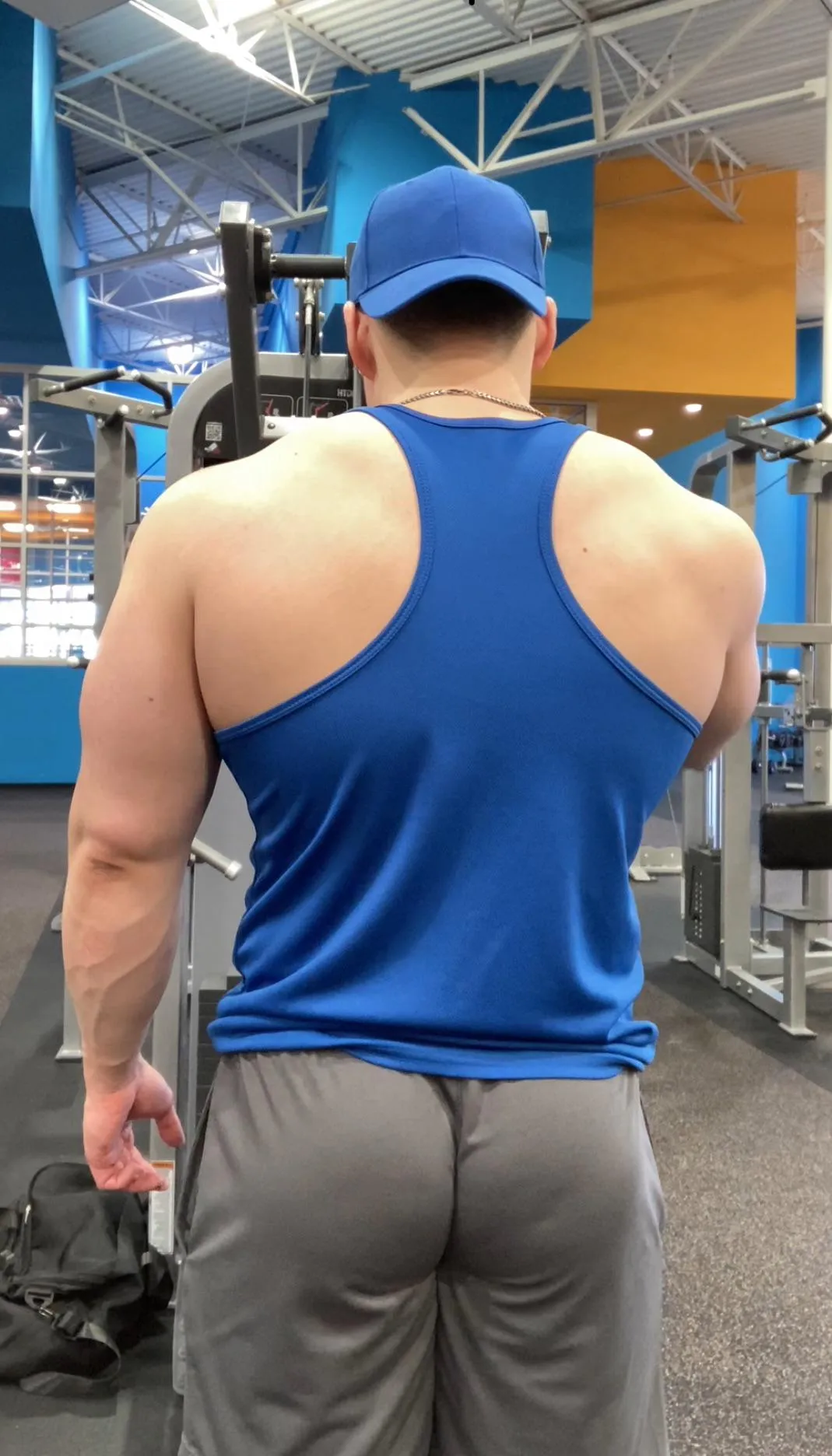Back day for the V shape