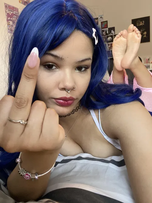 be a good puppy and let mommy own your mind ;)