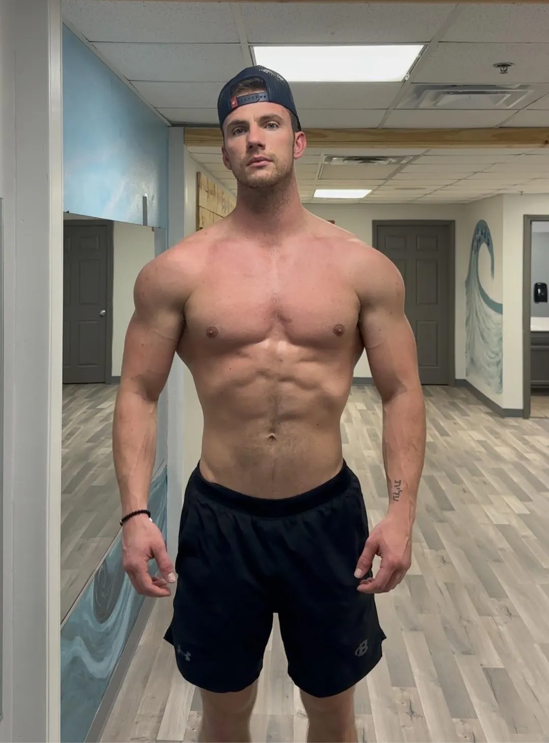 Just a pump and some good lighting