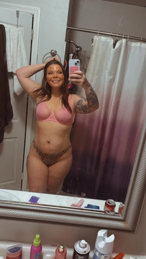 sending masturbation videos to every guy that upvotes  and write 