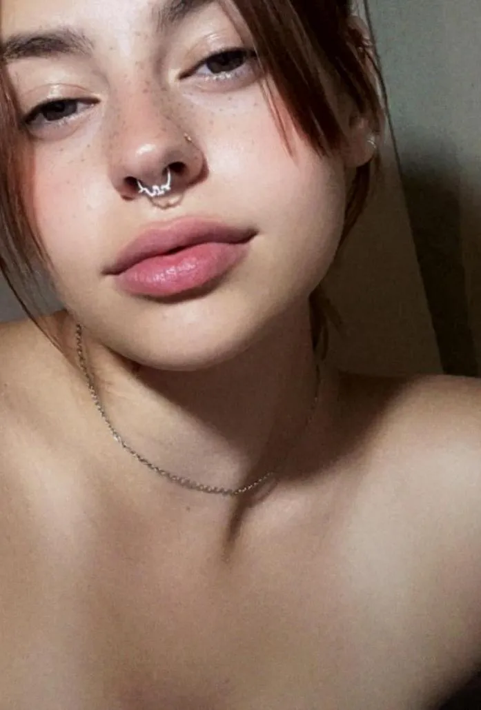 anyone who want to taste my body?