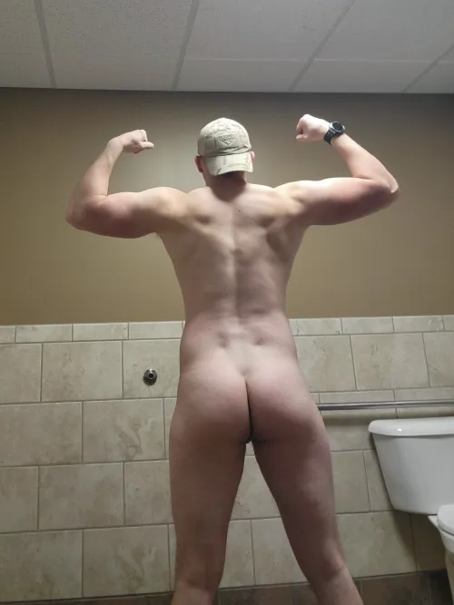 Taking a little too long after the gym to change today.