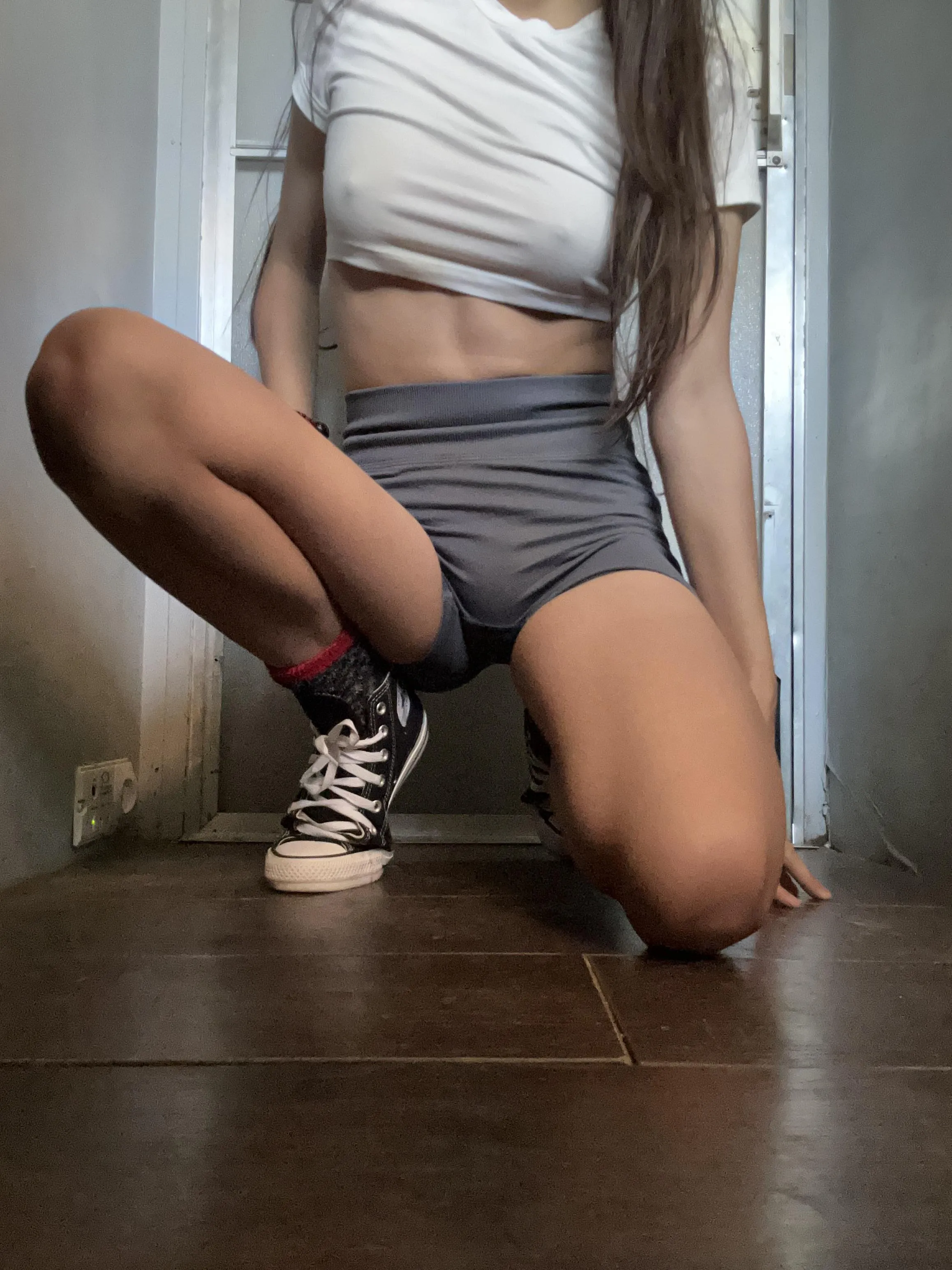 Hi I’m Rae 💕 I love to show my nipples at the gym