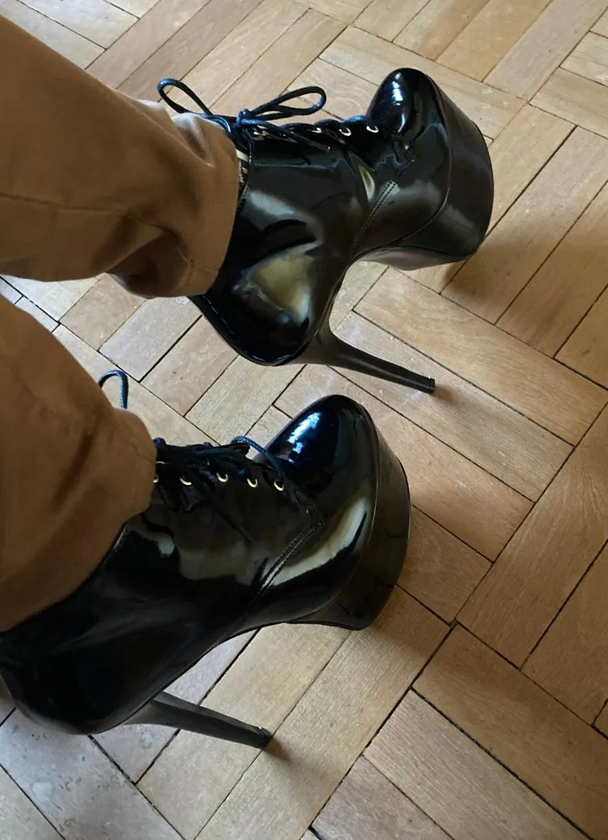 Wearing them again because you guys seem to like it