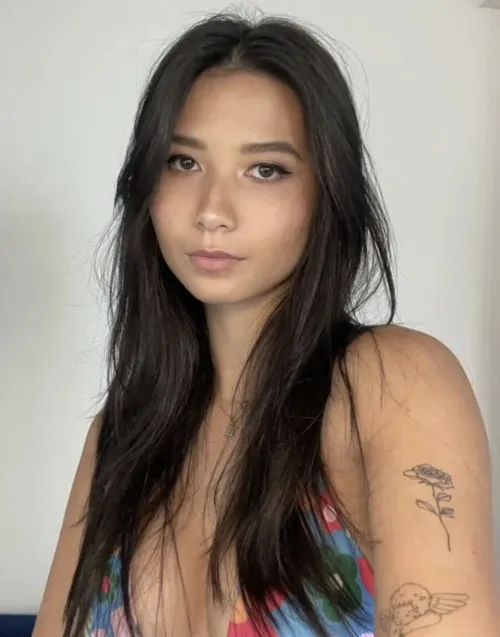 what part of me would you start kissing first [NSFW]